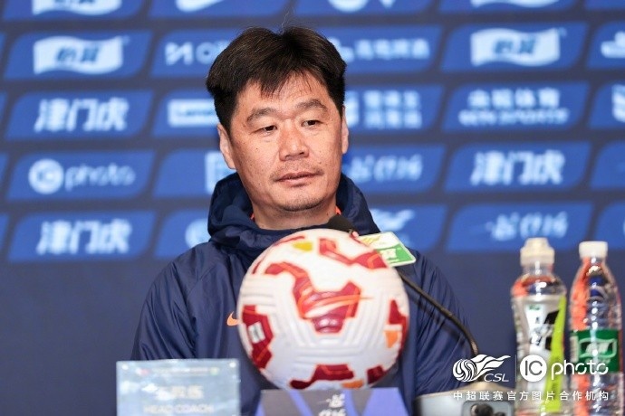 李霄鵬：希望明天比賽能打出一些新的東西，取得一個好的結(jié)果